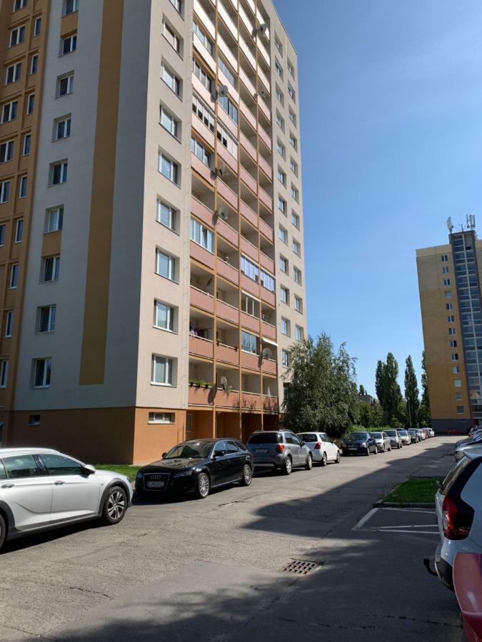 Apartament Tt10 Botanicka Трнава Экстерьер фото